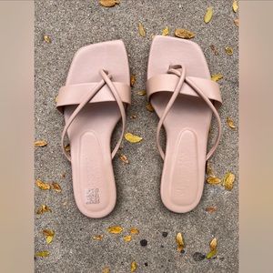 ✨JMGXY✨ blush flat sandals